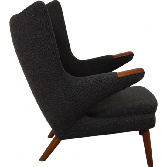 Hans Wegner Papa bear chair in dark grey Hallingdal fabric