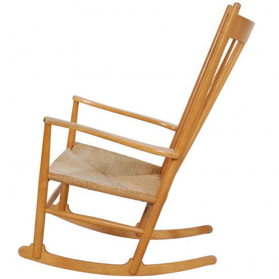 Hans Wegner J16 rockingchair of beech