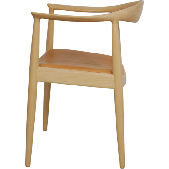 Hans Wegner The chair of lacquered ash