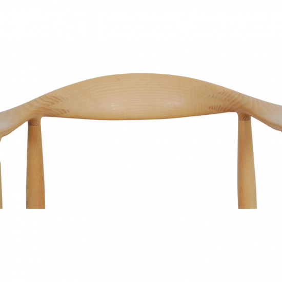 Hans Wegner The chair of lacquered ash