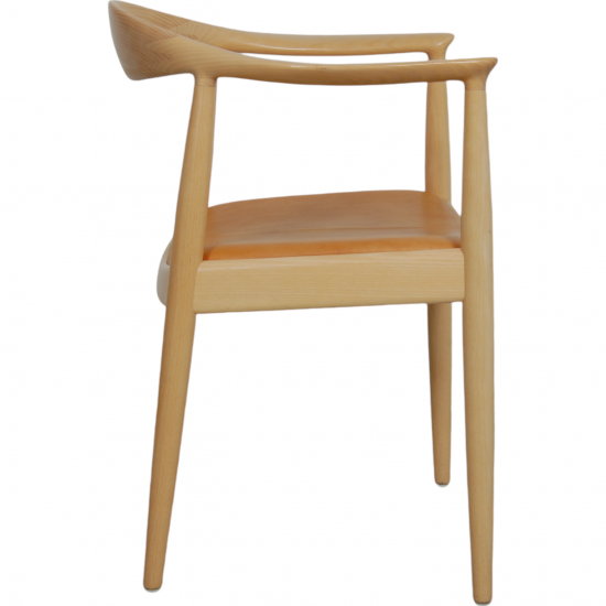 Hans Wegner The chair of lacquered ash