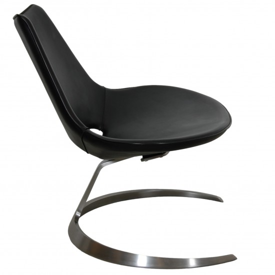 Fabricius and Kastholm Scimitar chair in black leather no.21