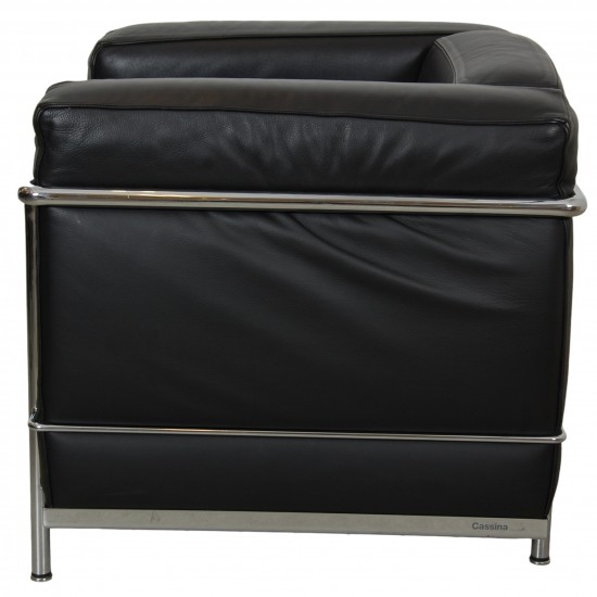 Le Corbusier LC-2 lounge chair in black Pelle leather