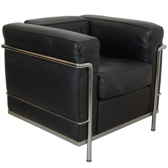 Le Corbuiser LC-2 lounge chair in black pelle leather