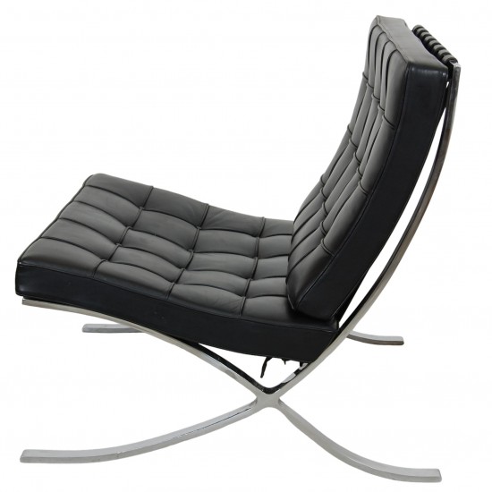 Mies Van Der Rohe Barcelona chair in black leather