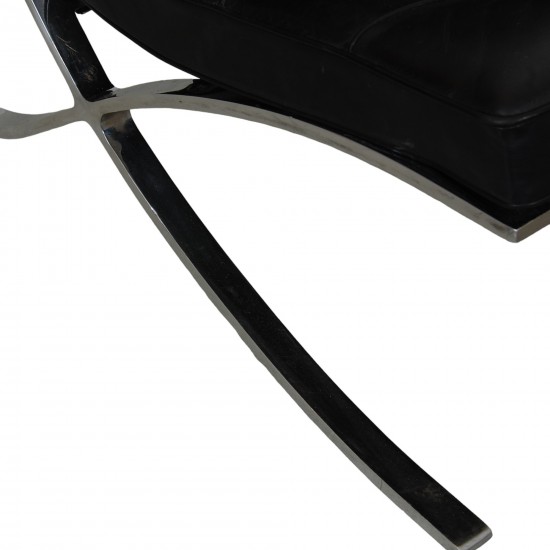 Mies Van Der Rohe Barcelona chair in black leather