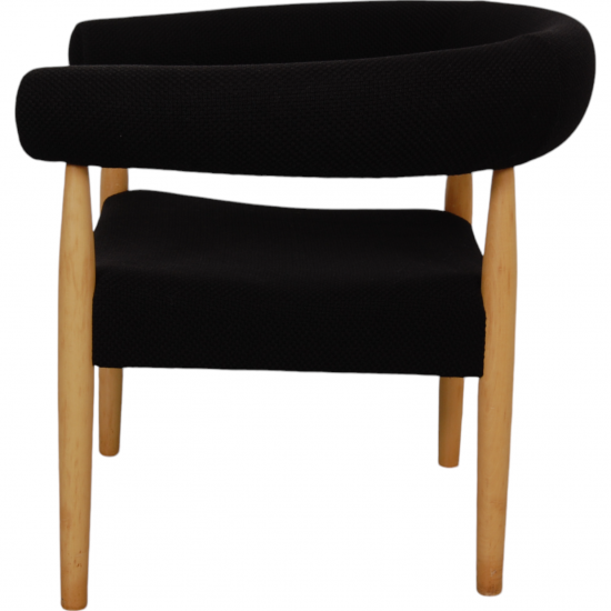 Nanna Ditzel circle chair in black fabric