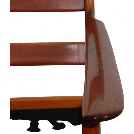 Ole Wanscher PJ112 chair in mahogany 2