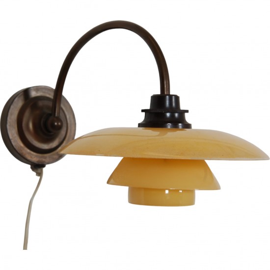 Poul Henningsen wall lamp PH-1/1 with yellow shades