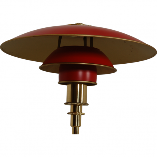 Poul Henningsen red PH3/2 table lamp