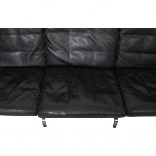 Poul Kjærholm PK-31/3 3.pers sofa i sort aura læder